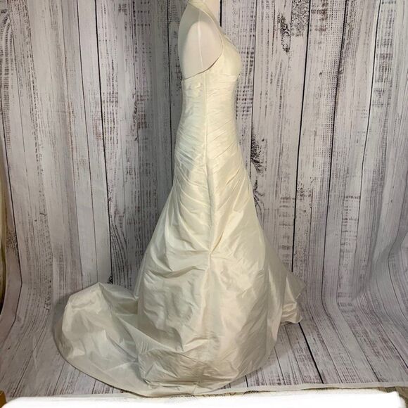 Pronovias Halter Neck Trumpet Ruched dress Size 10 - Picture 5 of 16